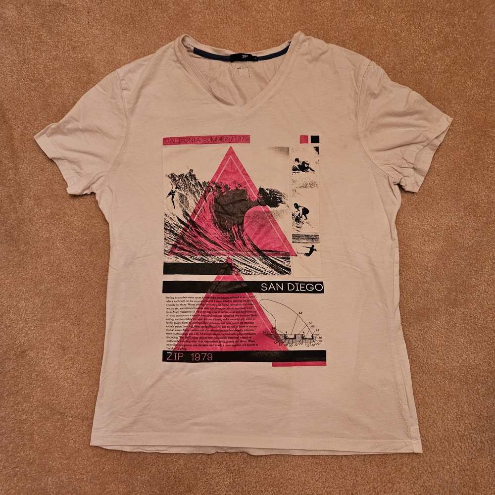 NWOT Graphic White T-Shirt